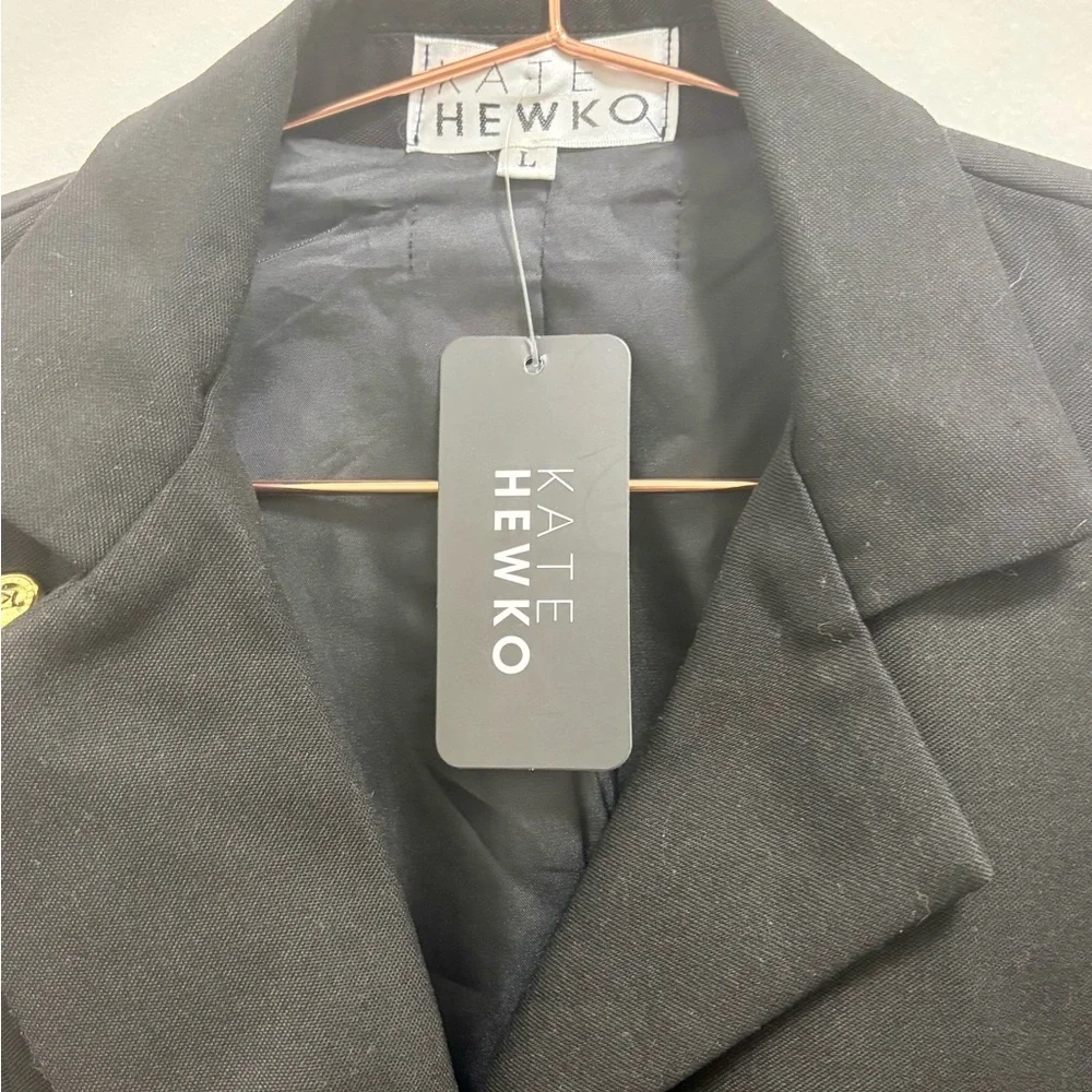 NWT Black Blazer with Oversized Gold Safety Pins - Picture 8 of 8